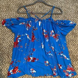 Off shoulder blue top XL